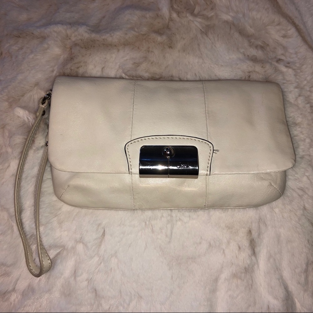 Coach clutch, crime with silver buckle